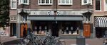De winkelpui van het pand.
<br/>
Richard Keijzer, 2015-08-13